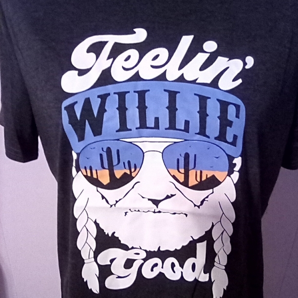 New Feelin Willie Good Graphic T-Shirt Top - Picture 4 of 6